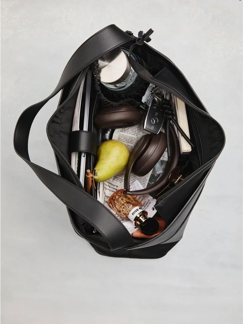 BEIS handbag first